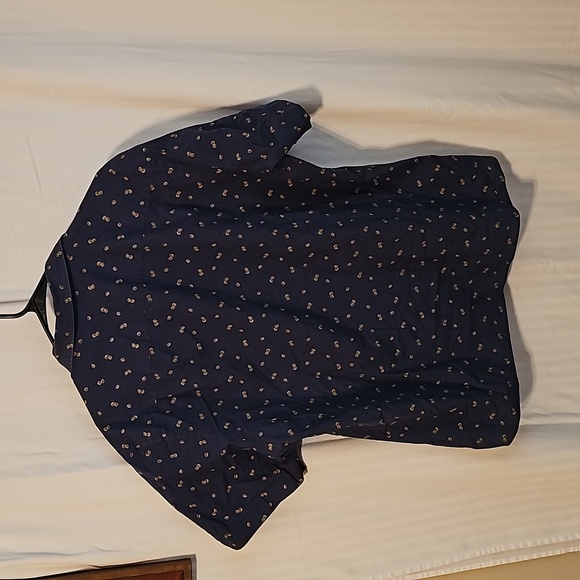 Van Heusen, short sleeved, button down, shirt - Picture 4 of 4